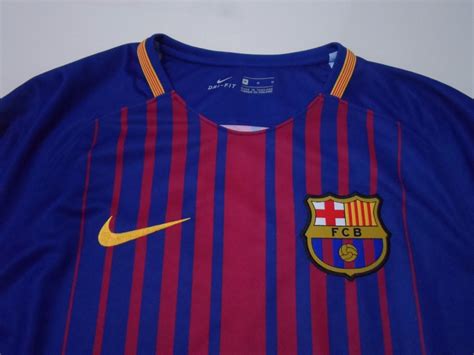 Lettland liechtenstein litauen luxemburg macau malaysia malediven malta martinique mexiko monaco montserrat neuseeland nicaragua niederlande norwegen oman österreich pakistan panama paraguay peru philippinen polen portugal. Jersey Nike Del Barcelona Original 2018 Sin Sponsor ...
