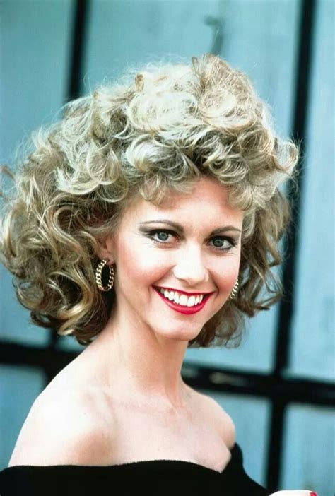 Pin By Jennifer Knight On Grease 1978 Grease Hairstyles Sandy Grease