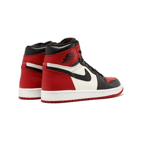 2020 Nike Air Jordan 1 Retro High Bred Toe Basketball Shoes 555088 610