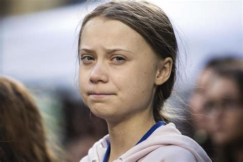 Greta thunberg, schoolgirl climate change warrior: Greta Thunberg arrives in Lisbon by sailpower for climate ...