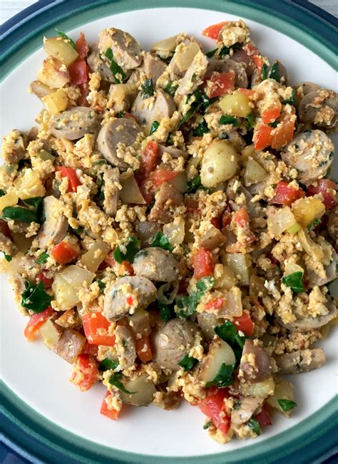 Here are 30 delicious recipes to help you achieve amazing results in your 30 days of clean eating. Kale And Balsamic Chicken Sausage Breakfast Scramble (Whole30)