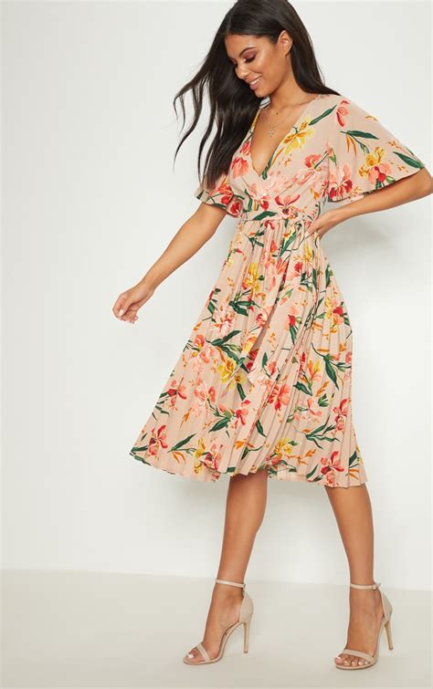 Pink Floral Satin Pleated Midi Dress Prettylittlething Ire