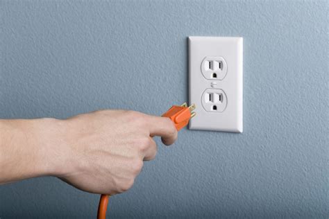 Reaching For Safety How To Properly Use Extension Cords