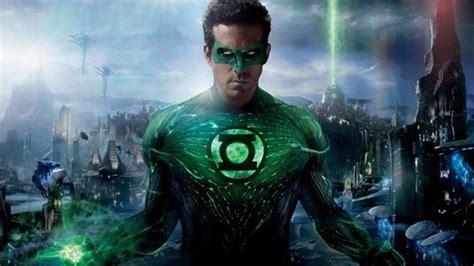 Ryan Reynolds Rules Out Green Lantern Cameo In Zack Snyders Justice