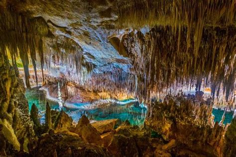 Cuatro De Las Mejores Cuevas Del Mundo Son Españolas Viajar