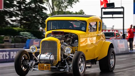 American Graffiti 1932 Ford 5 Window Tribute Coupe American Graffiti