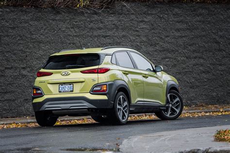 The hyundai venue is ranked #4 in subcompact suvs by u.s. 2019 Kia Niro vs 2019 Hyundai Kona Quick Comparison ...