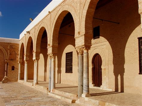 Filegreat Mosque Of Kairouan Courtyard Columns Wikimedia Commons
