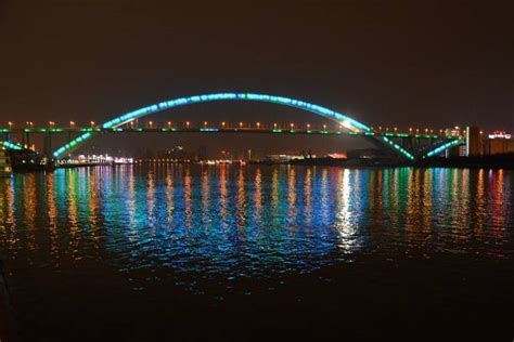 Shanghai Lupu Bridge Stock Photos Pictures And Royalty Free Images Istock