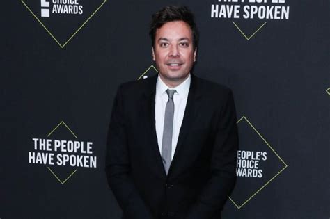 A week after addressing and apologizing for his terrible decision to be involved in a blackface snl sketch in 2000, jimmy fallon kicked off his new slate of tonight show episodes on monday with a. Jimmy Fallon apologises for 'unquestionably offensive ...