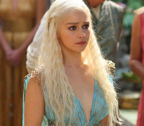 Meanwhile, the last heirs of a recently usurped dynasty plot to take back their. 16 Sexy Women Girls on Game of Thrones | Hottest TV ...