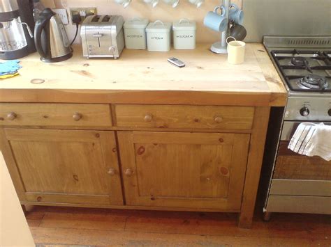 Free standing & unfitted kitchens. furniture-kitchen-cupboards-35-ideas-about-handmade ...