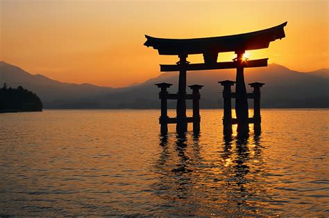Itsukushima Shrine And Miyajima Gate Unesco World Heritage Site In