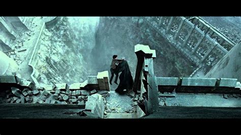 A főszereplők az utolsó film forgatása után tíz évvel válaszoltak néhány vicces kérdésre. Harry Potter és a Halál Ereklyéi II. rész Előzetes - HD ...