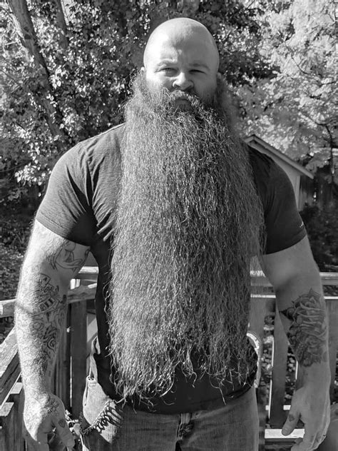 Pin By Robert Campbell On Studs And Beards Beard Styles Long Beard