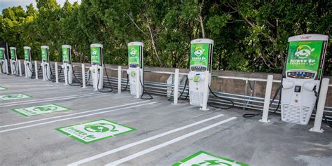 Largest Public Fast Charging Station In Usa Opens With Help From Tesla