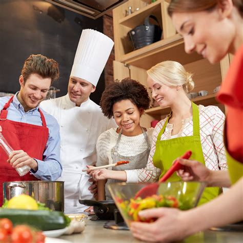 Offering A Valentines Day Cooking Class In Your Restaurant