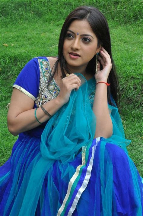 Keerthi Chawla Actress Photoimagepics And Stills 216108