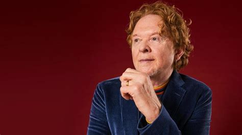 Interview Simply Red Frontman Mick Hucknall On The Futility Of The