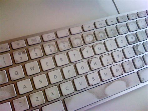 How To Thoroughly Clean Your Keyboard And Why Techpatio