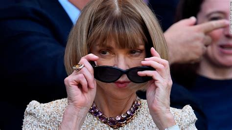 Anna Wintour On Her Emblematic Sunglasses Cnn Video