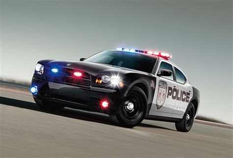 2009 Dodge Charger Police Car Gives Officers A Bigger Advantage Over Crime
