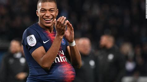Liverpool eye mbappe and alaba plus latest on juventus defender. Kylian Mbappe scores four for PSG, Lionel Messi strikes ...