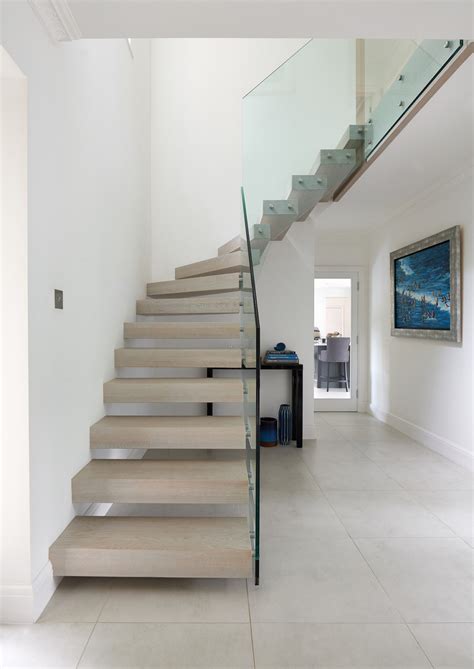 Modern Style Staircase Jarrods Bespoke Staircases