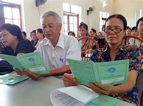 Đây là triệu chứng chung mà nhiều người gặp phải nhưng bạn không nên chủ quan, vì đó có thể là năm nay cháu 14 tuổi, đang bị cận thị và loạn thị. Bao nhiêu tuổi thì hết tuổi tham gia BHXH tự nguyện?