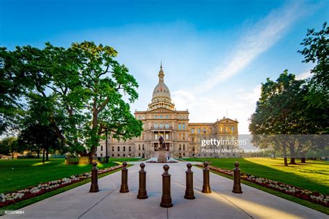 Front View Michigan State Capitol Building Sunset High Res Stock Photo