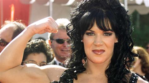 Chyna 1990s Wwe Wrestling Star Dies In California At 46 La Times