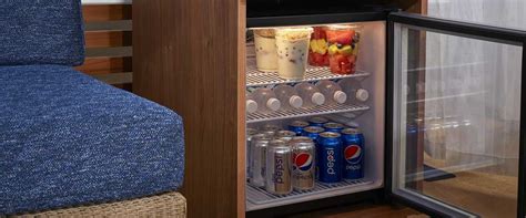 Deluxe Cabana | Cabana Packages | Great Wolf Lodge Chicago / Gurnee, IL