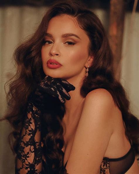 Free Download Sabrina Claudio 228 Of 231 Pics Hd Phone Wallpaper