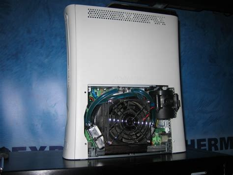 Liquid Cooled Xbox 360 From Redemption Hosted By Neoseeker