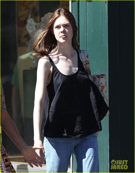 Elle Fanning Heads Down South After Debuting New Hair Photo 3203414