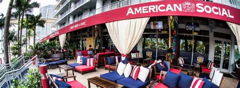This sports bar includes a waterfront patio and satisfies cravings around the clock. American Social Brickell - Bar & Restaurant - Brickell - Miami