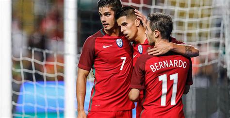 Gegen portugal setzte sich die deutsche nationalmannschaft mit 93:58 souverän durch. Portugal EM 2016 Siegerwappen enthüllt - Nur Fussball
