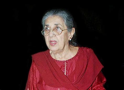 Bollywoods Favorite Shammi Aunty Passes Away Industry Bids Adieu Nri Pulse