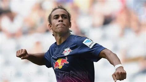 Поульсен юссуф юрари / yussuf poulsen. Heel Phakdi News HD BVB beobachtet Yussuf Poulsen ...