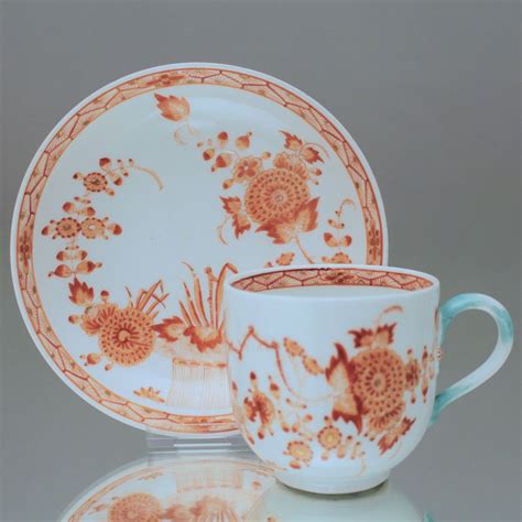Meissen um 1760 Tasse mit Ährenmuster in Korall Gold Barock tea cup