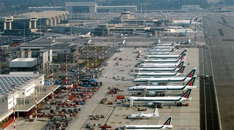 1 day ago · sciopero degli aerei: Sciopero Aerei 15 Febbraio 2019: Orari, Aeroporti e Voli ...