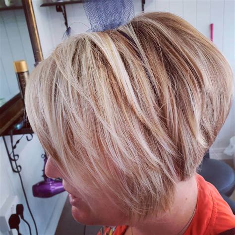 60 Most Popular Short Hairstyles For Women Over 50