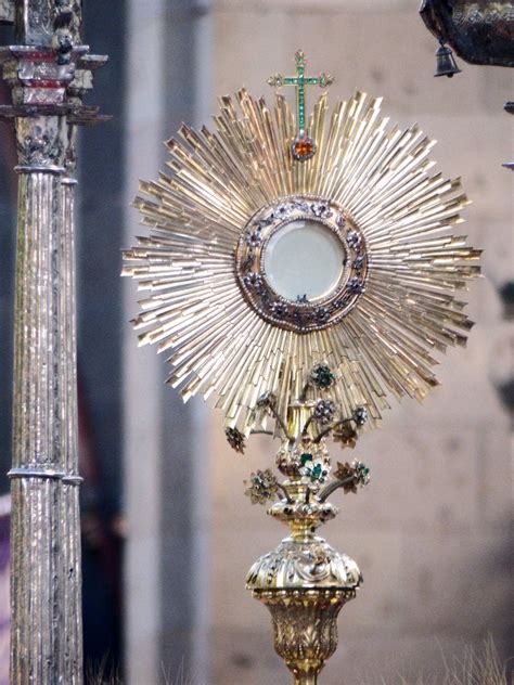 Pin On Images Of The Eucharist In The Public Domain Imágenes De La