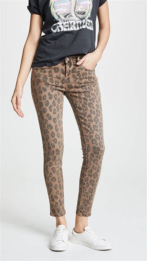 Pin By Sofia Quispe Carrasco On Oufitt Animal Print Leopard Jeans