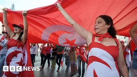 Tunisian Women Free To Marry Non Muslims Bbc News
