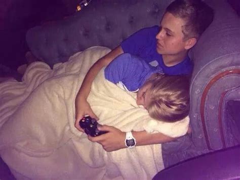 Cuddle While Playing Game Relationship Goals Tumblr Cute Relationship Goals Relationship Goals