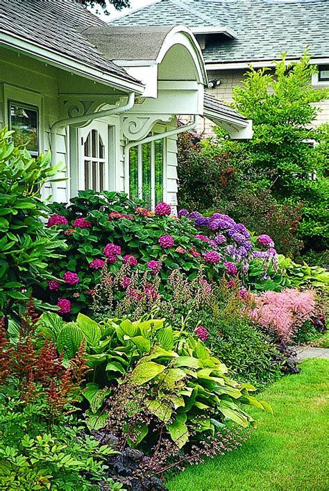 Foundation Plants Design Ideas For Beautiful Landscaping This Old House