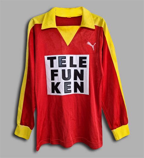 Galatasaray Third Football Shirt 1980 1981 Sponsored By Telefunken