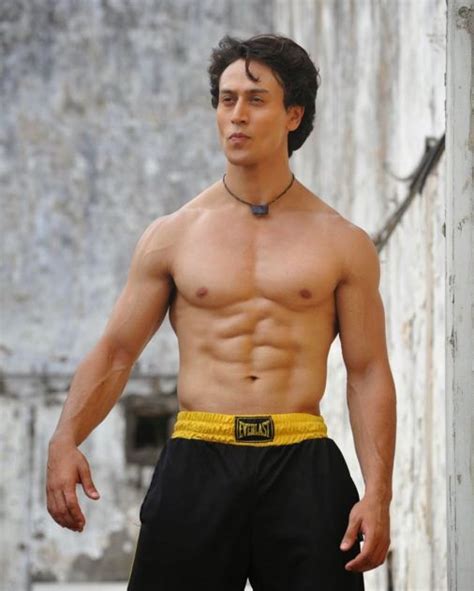 Tiger Shroff Top Bollywood Actor Best Hero Six Pack Abs Movie Indian