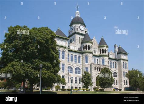 Carthage Missouri Jasper County Courthouse Stock Photo Alamy
